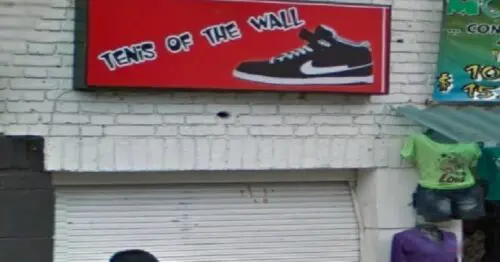 TENIS OF THE WALL TENIS OF THE WALL